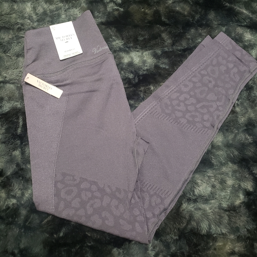 Victoria's secret leggings